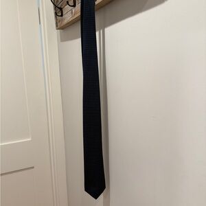 Kenneth Cole Navy Blue Patterned Tie